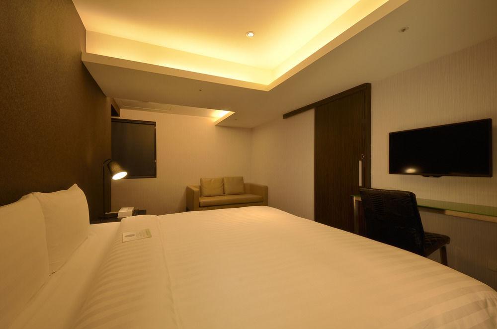 安庭台北商旅 Hotel Taipé Exterior foto